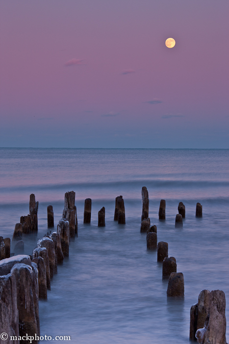 Moonrise, Lighthouse Beach